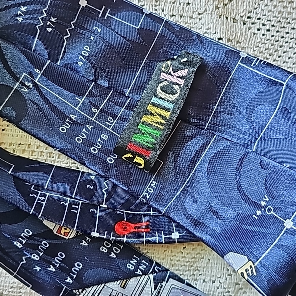 90's Computer Tie - Picture 2 of 5